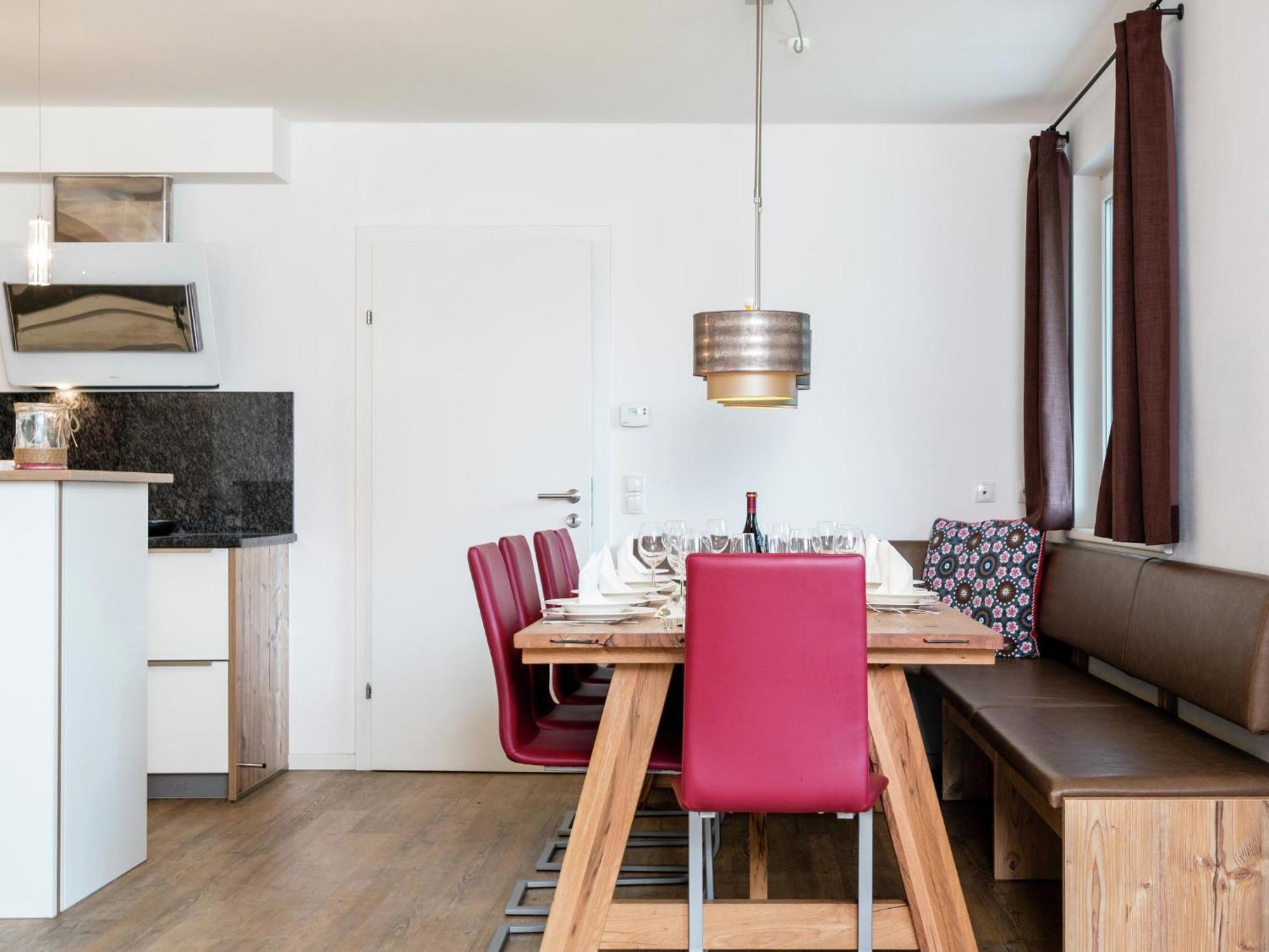 Beautiful Apartment Near Ski Area In Salzburg Zell am See Bagian luar foto